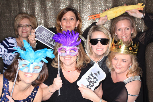 8 Reasons Why You Need To Rent A Photo Booth For Your Big Events